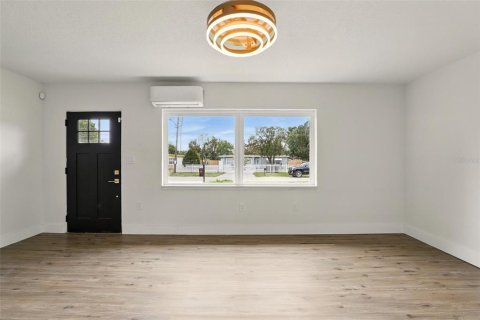 Casa en venta en Orlando, Florida, 3 dormitorios, 124.86 m2 № 1918325 - foto 5