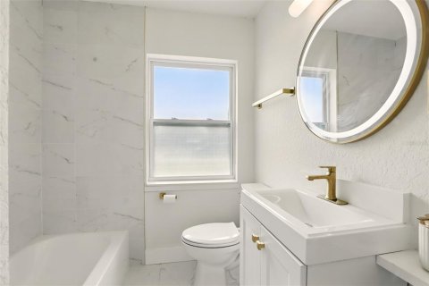 Casa en venta en Orlando, Florida, 3 dormitorios, 124.86 m2 № 1918325 - foto 14