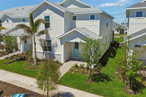 Townhouse in Bradenton, Florida 3 bedrooms, 223.52 sq.m. № 2093280