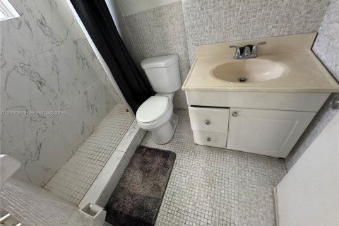 Copropriété à vendre à Miami Beach, Floride: 37.9 m2 № 2084230 - photo 4