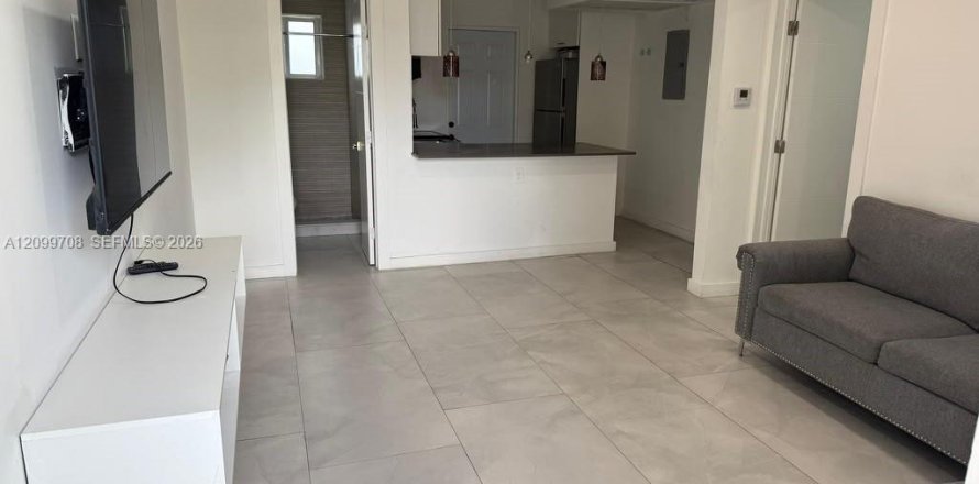 Appartement à Hollywood, Floride 2 chambres, 428.93 m2 № 2397560