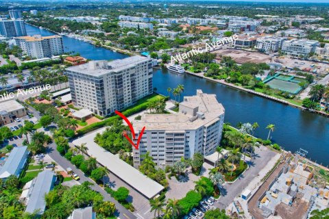 Condo in Delray Beach, Florida, 2 bedrooms № 2382959 - photo 4