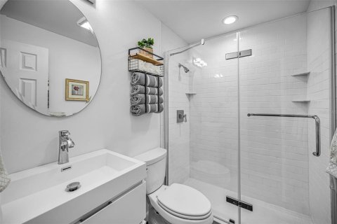 Condominio en venta en Saint Petersburg, Florida, 2 dormitorios, 93.83 m2 № 2148141 - foto 21