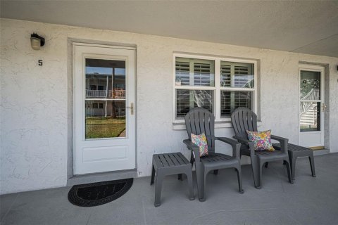 Condominio en venta en Saint Petersburg, Florida, 2 dormitorios, 93.83 m2 № 2148141 - foto 4