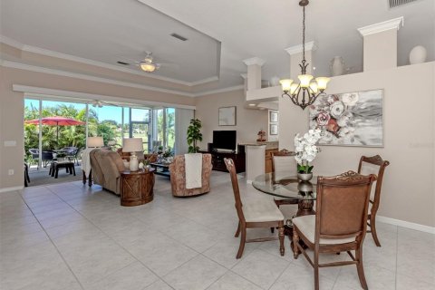 Villa ou maison à vendre à Venice, Floride: 3 chambres, 174.56 m2 № 2431017 - photo 3