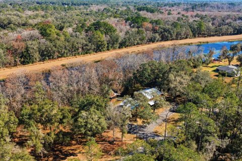 Casa en venta en Ocklawaha, Florida, 4 dormitorios, 293.48 m2 № 2145505 - foto 3