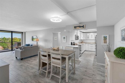 Condominio en venta en Dunedin, Florida, 2 dormitorios, 115.94 m2 № 2420316 - foto 6
