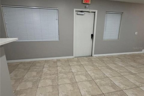 Commercial property in New Port Richey, Florida 130.62 sq.m. № 2214700 - photo 20