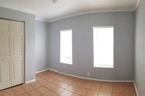 Casa en venta en Tampa, Florida, 2 dormitorios, 98.48 m2 № 2386214 - foto 4
