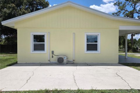 Casa en venta en Okeechobee, Florida, 3 dormitorios, 95.88 m2 № 1894728 - foto 4