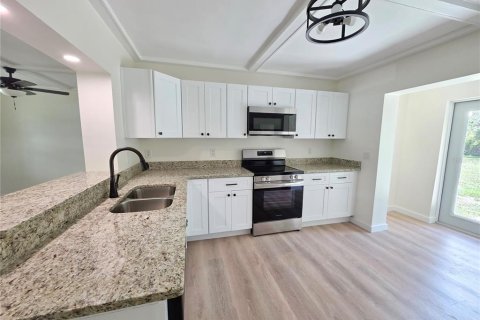Casa en venta en Okeechobee, Florida, 3 dormitorios, 95.88 m2 № 1894728 - foto 13