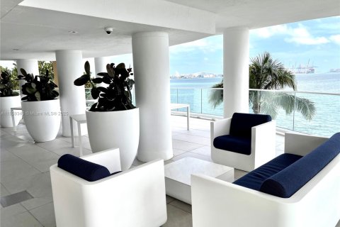 Condominio en venta en Miami, Florida, 1 dormitorio, 65.77 m2 № 1887930 - foto 19