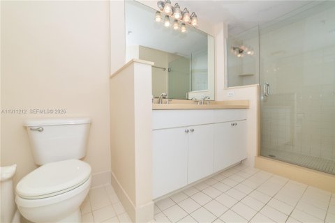 Copropriété à vendre à Sunny Isles Beach, Floride: 2 chambres, 103.68 m2 № 2297665 - photo 26