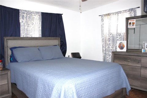 House in Winter Haven, Florida 2 bedrooms, 88.44 sq.m. № 1785130 - photo 16