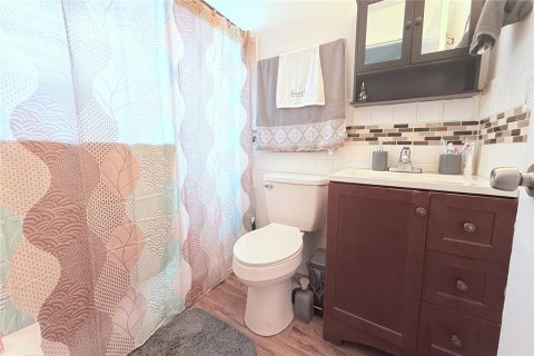 House in Winter Haven, Florida 2 bedrooms, 88.44 sq.m. № 1785130 - photo 26