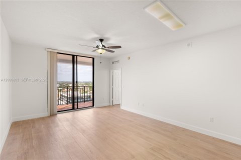 Copropriété à vendre à Coral Gables, Floride: 2 chambres, 99.59 m2 № 2065317 - photo 17