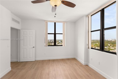 Copropriété à vendre à Coral Gables, Floride: 2 chambres, 99.59 m2 № 2065317 - photo 24