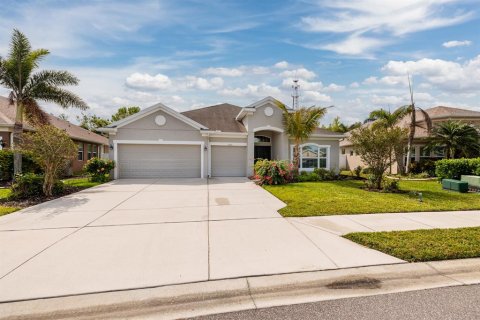 Villa ou maison à vendre à Parrish, Floride: 4 chambres, 247.12 m2 № 1608561 - photo 2