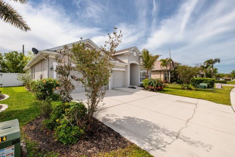 Villa ou maison à vendre à Parrish, Floride: 4 chambres, 247.12 m2 № 1608561 - photo 4
