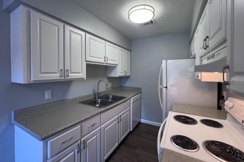 Apartamento en alquiler en Gainesville, Florida, 2 dormitorios, 81.1 m2 № 1894521 - foto 6