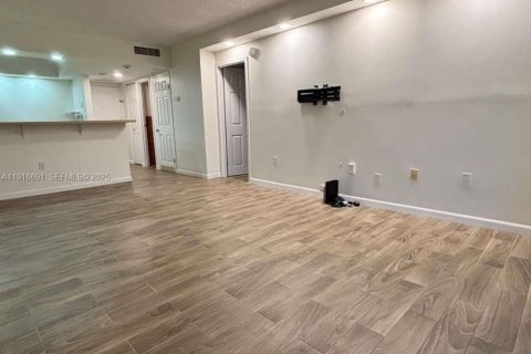 Condo in Aventura, Florida, 1 bedroom  № 1985869 - photo 4