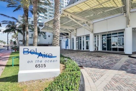 Condominio en alquiler en Miami Beach, Florida, 1 dormitorio, 61.97 m2 № 1647418 - foto 8