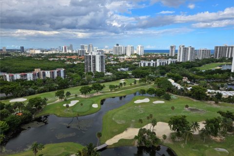 Купить кондоминиум в Авентура, Флорида 2 спальни, 84.82м2, № 2021278 - фото 16
