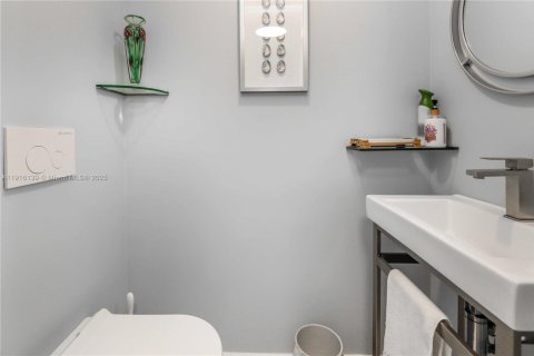 Condominio en venta en Hollywood, Florida, 2 dormitorios, 128.21 m2 № 1974320 - foto 19