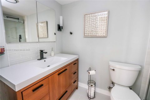 Condominio en venta en Hollywood, Florida, 2 dormitorios, 128.21 m2 № 1974320 - foto 29