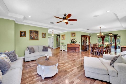 Casa en venta en New Port Richey, Florida, 4 dormitorios, 317.45 m2 № 2201440 - foto 11