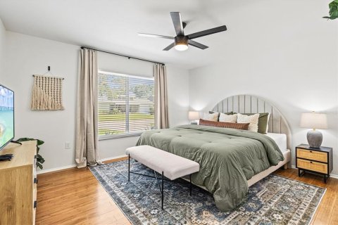 House in Sarasota, Florida 3 bedrooms, 138.98 sq.m. № 699916 - photo 23