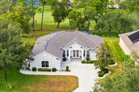 House in Weeki Wachee, Florida 3 bedrooms, 233.46 sq.m. № 2306264