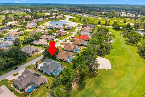 House in Weeki Wachee, Florida 3 bedrooms, 233.46 sq.m. № 2306264 - photo 10