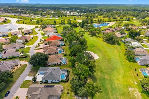 House in Weeki Wachee, Florida 3 bedrooms, 233.46 sq.m. № 2306264 - photo 7