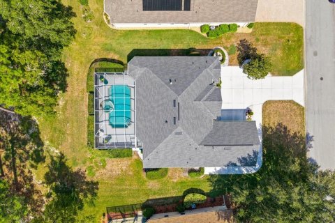 House in Weeki Wachee, Florida 3 bedrooms, 233.46 sq.m. № 2306264 - photo 16