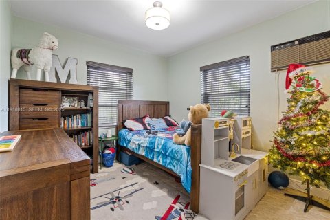 Casa en venta en Miami, Florida, 3 dormitorios, 131.36 m2 № 1973982 - foto 20