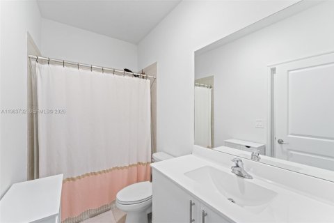 Touwnhouse à vendre à Homestead, Floride: 3 chambres, 123.37 m2 № 2025647 - photo 10