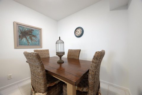 Copropriété à vendre à Boca Raton, Floride: 2 chambres, 173.17 m2 № 2243489 - photo 25
