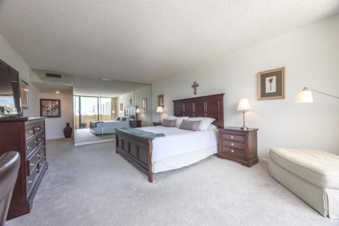 Copropriété à vendre à Boca Raton, Floride: 2 chambres, 173.17 m2 № 2243489 - photo 12