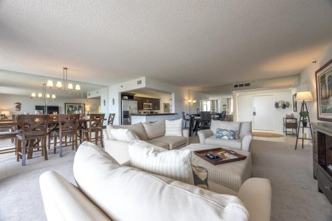 Copropriété à vendre à Boca Raton, Floride: 2 chambres, 173.17 m2 № 2243489 - photo 5