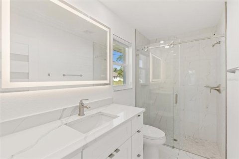 Villa ou maison à louer à North Port, Floride: 3 chambres, 131.36 m2 № 2116462 - photo 17