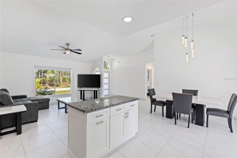 Villa ou maison à louer à North Port, Floride: 3 chambres, 131.36 m2 № 2116462 - photo 14