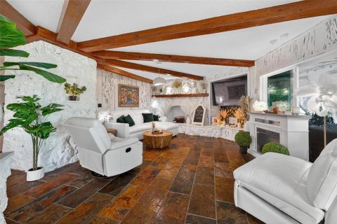 Купить виллу или дом в Юстис, Флорида 9 комнат, 208.1м2, № 1779011 - фото 16