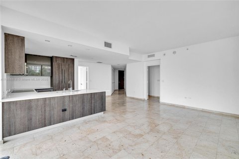 Copropriété à vendre à Miami, Floride: 2 chambres, 117.52 m2 № 1938052 - photo 9