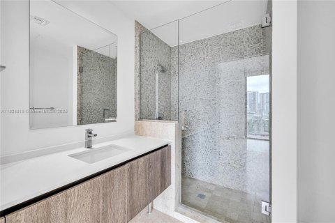 Copropriété à vendre à Miami, Floride: 2 chambres, 117.52 m2 № 1938052 - photo 29