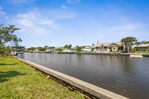 House in Flagler Beach, Florida 2 bedrooms, 92.62 sq.m. № 1765518 - photo 25