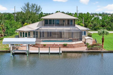 Villa ou maison à vendre à Port Charlotte, Floride: 4 chambres, 301.93 m2 № 1904772 - photo 5