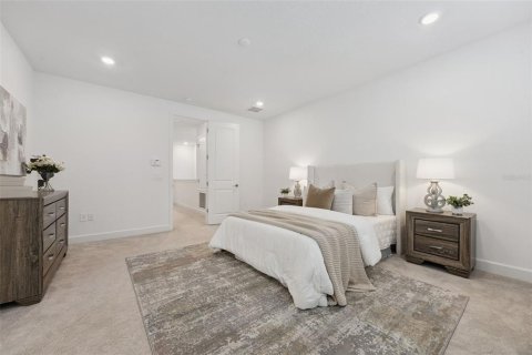 House in Winter Garden, Florida 4 bedrooms, 271.92 sq.m. № 2393563 - photo 30