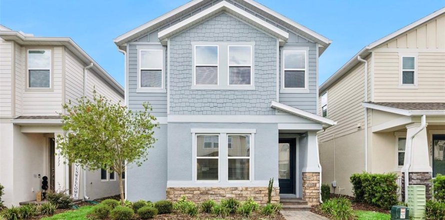House in Winter Garden, Florida 4 bedrooms, 271.92 sq.m. № 2393563