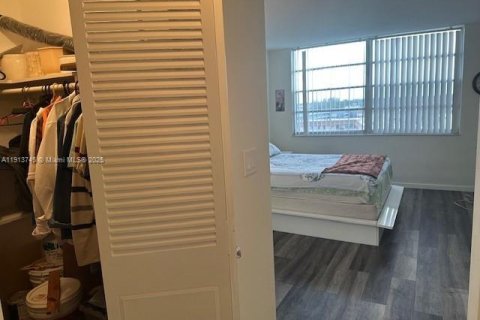 Copropriété à vendre à Miami, Floride: 1 chambre, 85.56 m2 № 1970428 - photo 11